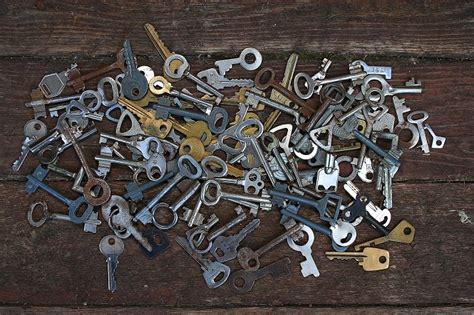 can you recycle metal house keys|recycle old house keys.